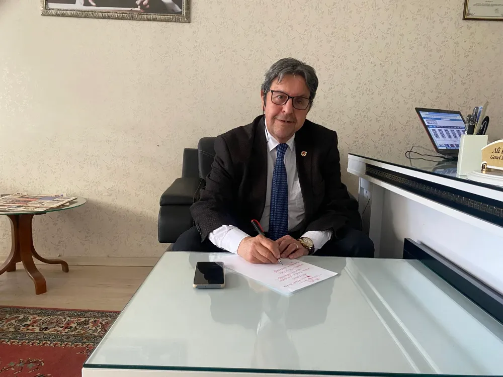 DUAYEN GAZETECİ EMRE AYGEN YENİ BAŞKENT GAZETESİNDE 