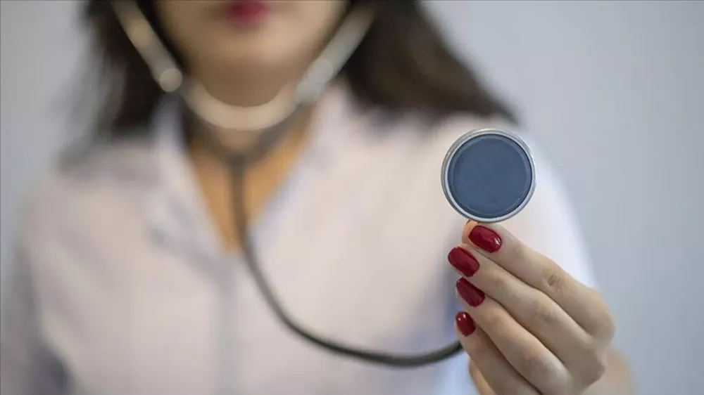 SAĞLIKM ÇALIŞANLARININ KIYAFETLERİNDE YENİ DÖNEM