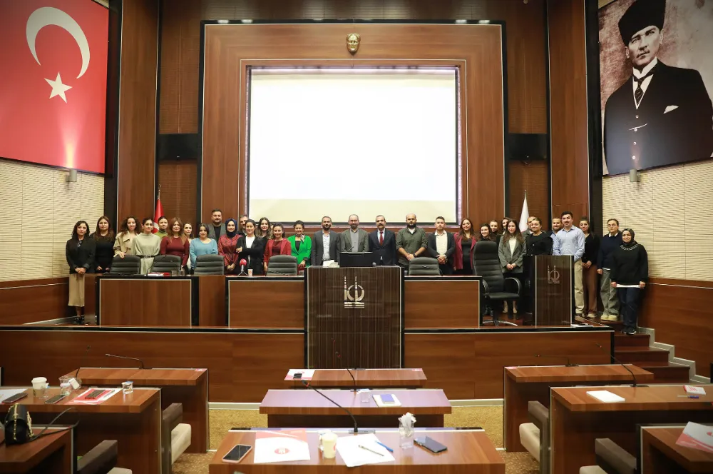 BELEDİYE PERSONELİNE KENTSEL DÖNÜŞÜM EĞİTİMİ 