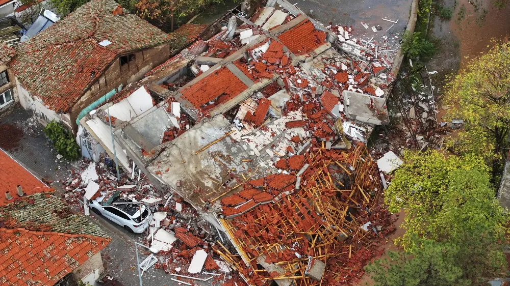 DEPREM SONRASI SINDIRGI