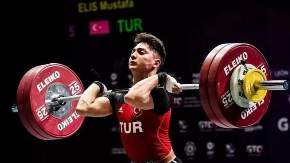 MİLLİ HALRECİ MUSTAFA ELİŞ AVRUPA ŞAMPİYONU