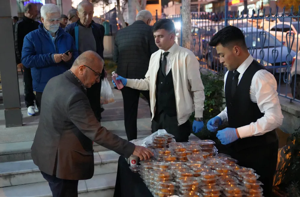 BÜYÜK ÖNDER ATATÜRK İÇİN KEÇİÖREN’DE MEVLİD-İ ŞERİF OKUTULDU