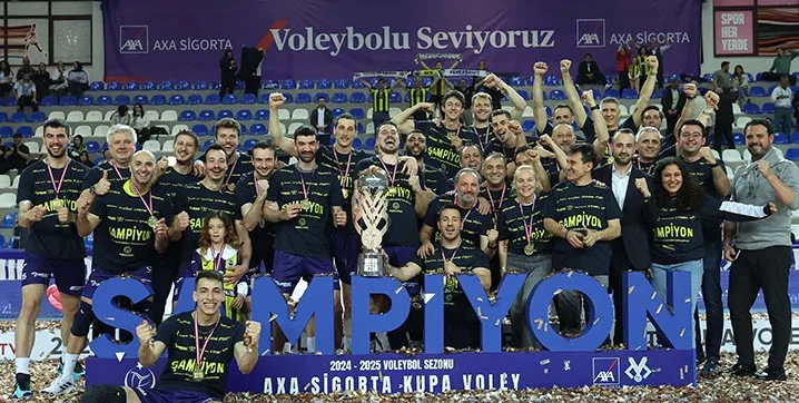 AXA SİGORTA KUPA VOLEY ŞAMPİYONU FENERBAHÇE MEDICANA
