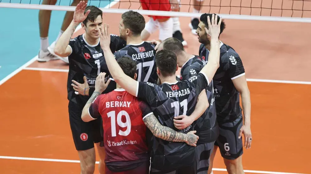 ZİRAAT BANKKART CEV KUPASI ŞAMPİYONU