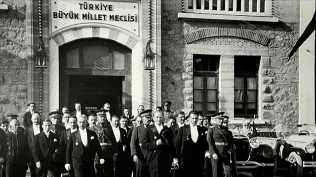 23 NİSAN ULUSAL EGEMENLİK VE ÇOCUK BAYRAMI