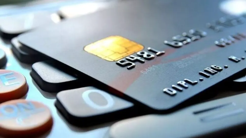 BANKALARDAN KREDİ KARTI İLE ALTIN ALANLARA MESAJ : KART LİMİTİ KAPANBİLİR