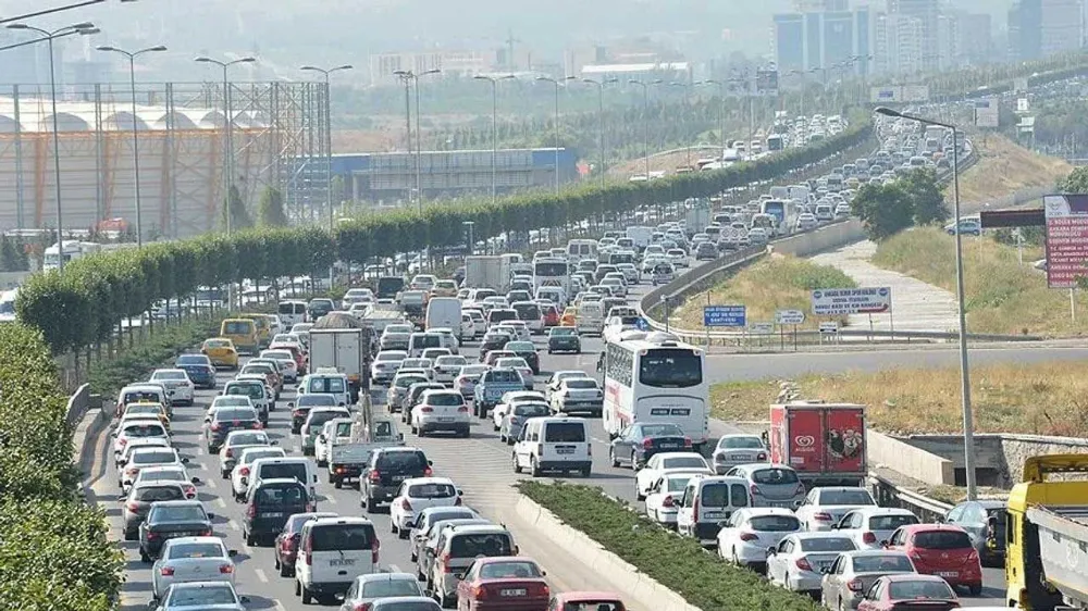 TRAFİK ÇİLESİNDE ZİRVE TÜRKİYE
