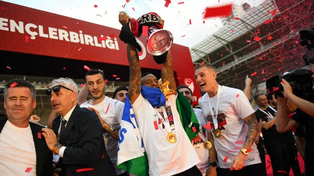 GENÇLERBİRLİĞİ SÜPER LİG