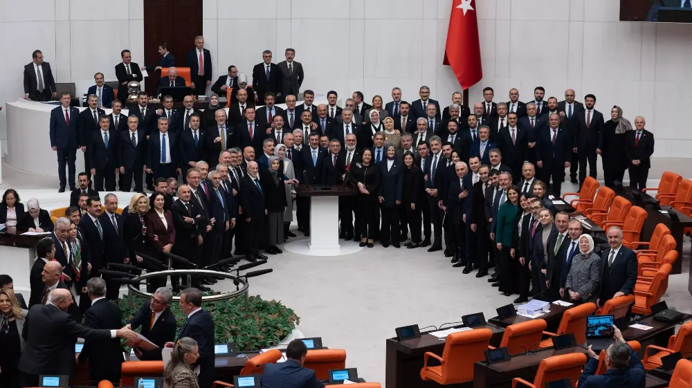 TBMM BAŞKANLIK SEÇİMİ YARIN YAPILACAK 