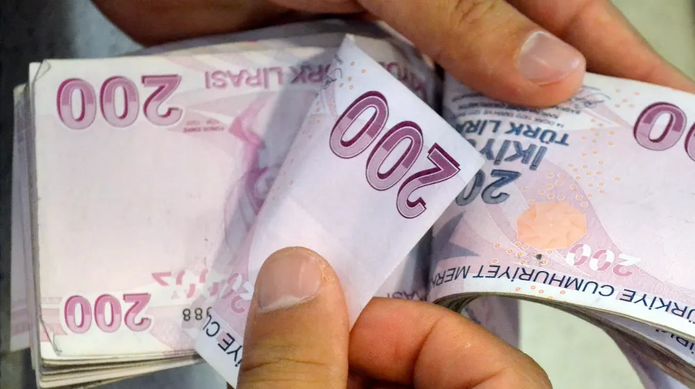 ÇALIŞANLAR DİKKAT 
