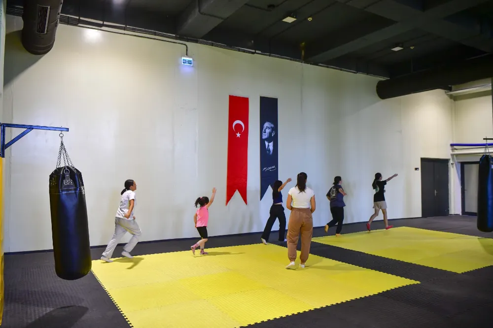 ABB’NİN ÜCRETSİZ YAZ OKULU İÇİN BAŞVURULAR BAŞLADI