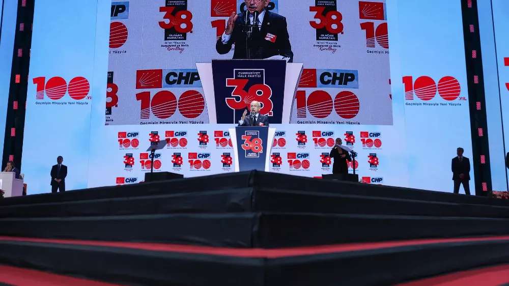 CHP KURULTAY DAVASINDA ERTELEME KARARI