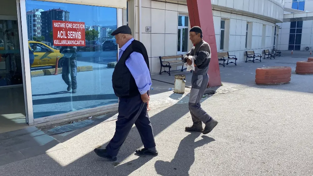 KURBAN KESİMİNDE YARALANLAR ACİL SERVİSLERİ DOLDURDU 