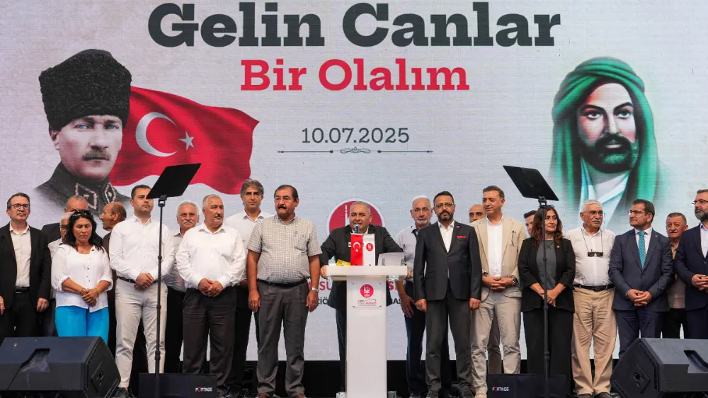 KEÇİÖREN’DE KERBELA ŞEHİTLERİ ANILDI, AŞURE VE LOKMALAR PAYLAŞILDI