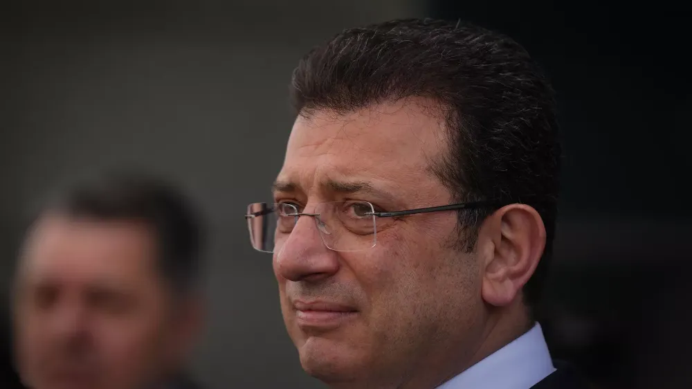 Ekrem İmamoğlu’nun yüksek lisans diploması İstanbul Üniversitesi tarafından i̇ptal edildi
