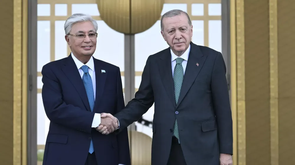 CUMHURBAŞKANI ERDOĞAN: KAZAKİSTAN İLE 20 ANLAŞMA YAPTIK 
