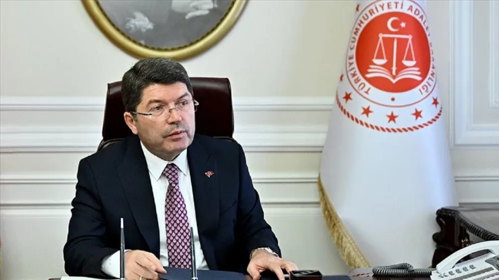 HUKUK FAKÜLTELERİNE İLK YÜZ BİNDEN ÖĞRENCİ ALINACAK