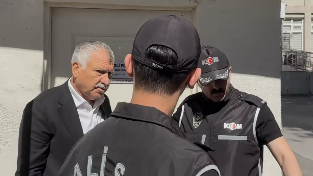ADANA BÜYÜKŞEHİR BELEDİYE BAŞKANI KARALAR