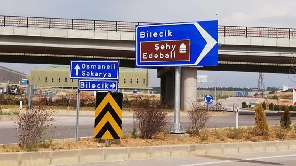 Karayollarındaki hız sınırı ve hız sınırı sonu levhaları değişiyor