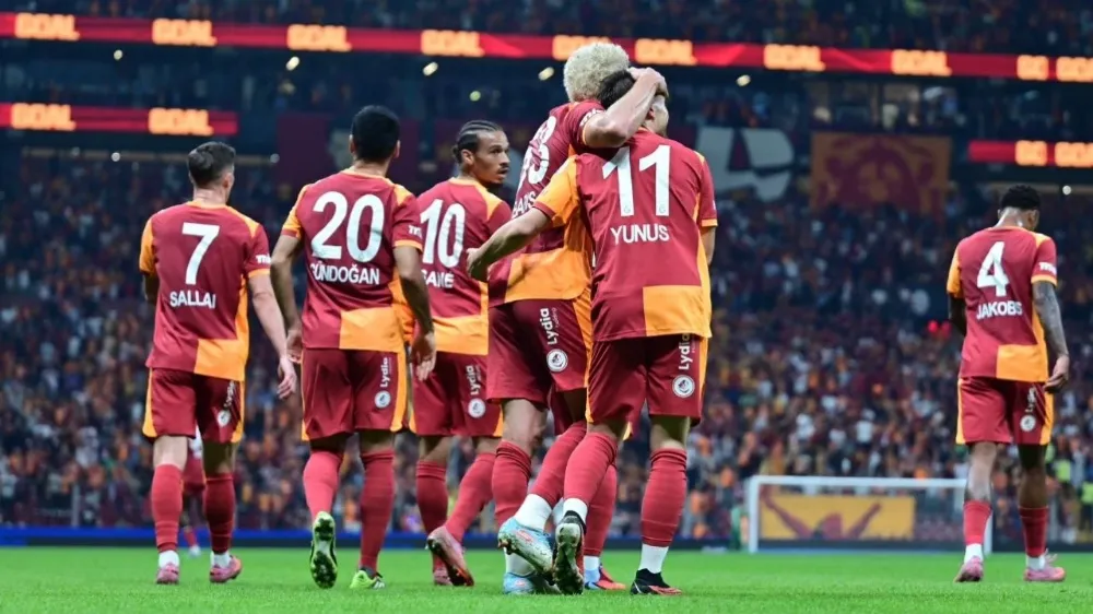 GALATASARAY ZİRVEDE TEK BAŞINA