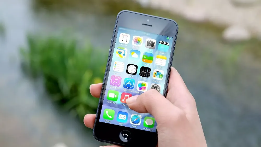 GÜNLÜK EKRAN SÜRESİ İKİ SAAT