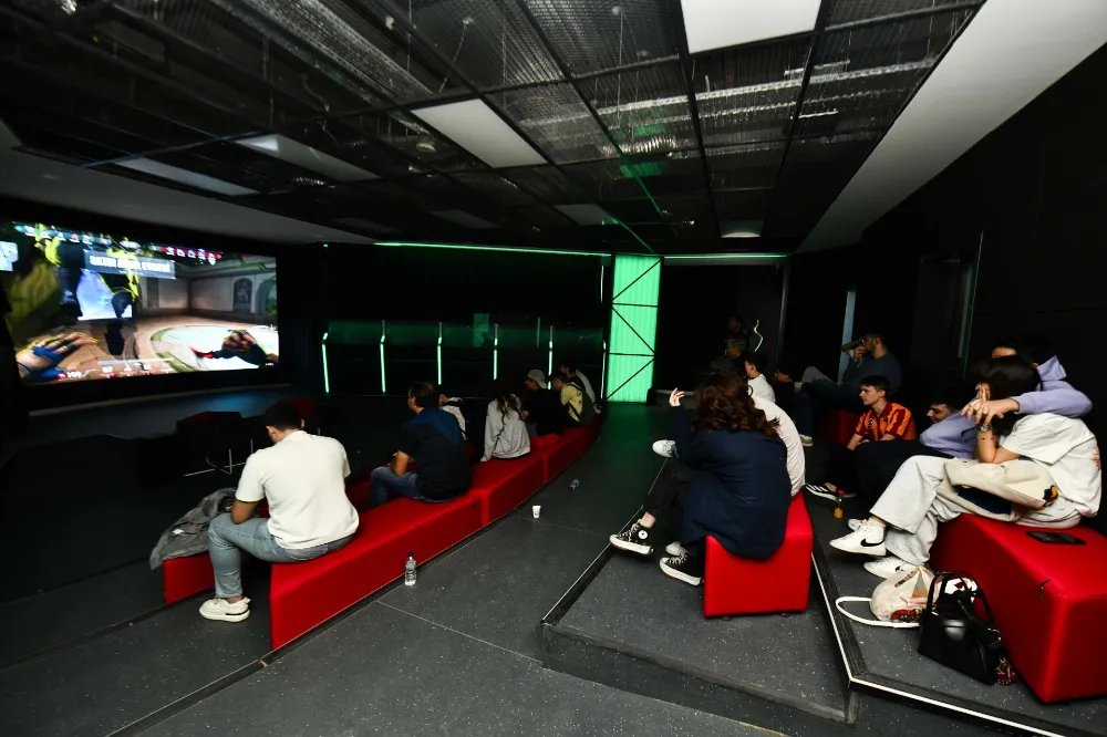 TAYFUN TANJU KARA E-SPOR MERKEZİ ANKARA GENÇLİK KUPASI’NA EV SAHİPLİĞİ YAPTI